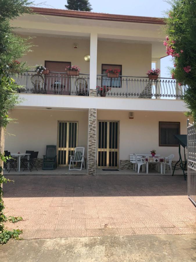 La Maison De Daniele Et Maria Appartamento Fontane Bianche Esterno foto